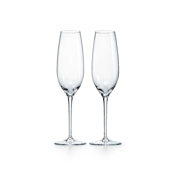 File:Champagneglasses.jpg